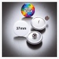 Preview: Detailaufnahme des Pins und der Schmetterlings-Kappe zur Veranschaulichung der Befestigung an einem 37 mm Button.