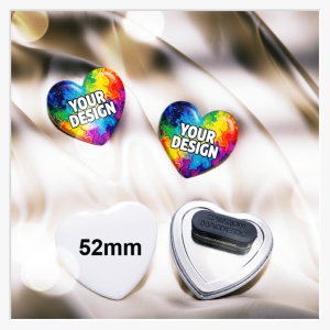 Ein Herz-Button mit Doppelmagnet, der sich stabil, gerade und lochfrei an einem festlichen Revers fixiert lässt.