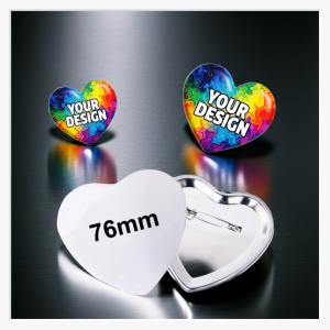 Frontalansicht eines großen herzförmigen 76x70 mm Buttons