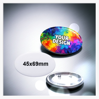 Rückansicht des ovalen Ansteckbuttons mit Fokus auf die stabile Metallplatte und die Sicherheitsnadel.